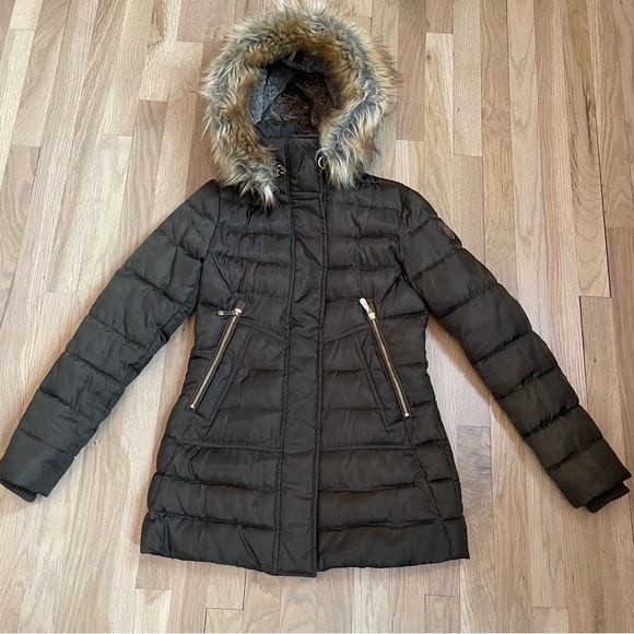 Vince Camuto Olive Puffer Jacket - Picture 2 of 8